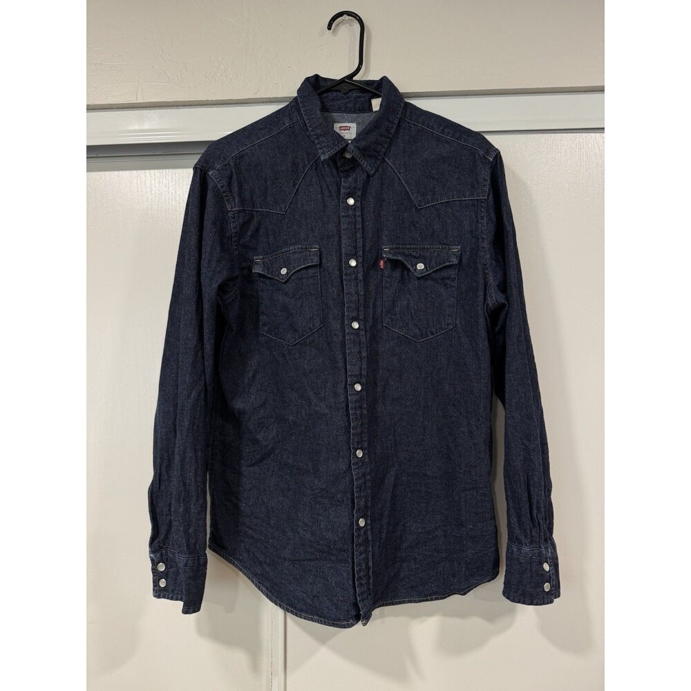 Levi’s Barstow Western Denim Shirt / Size Medium Pearl Snaps